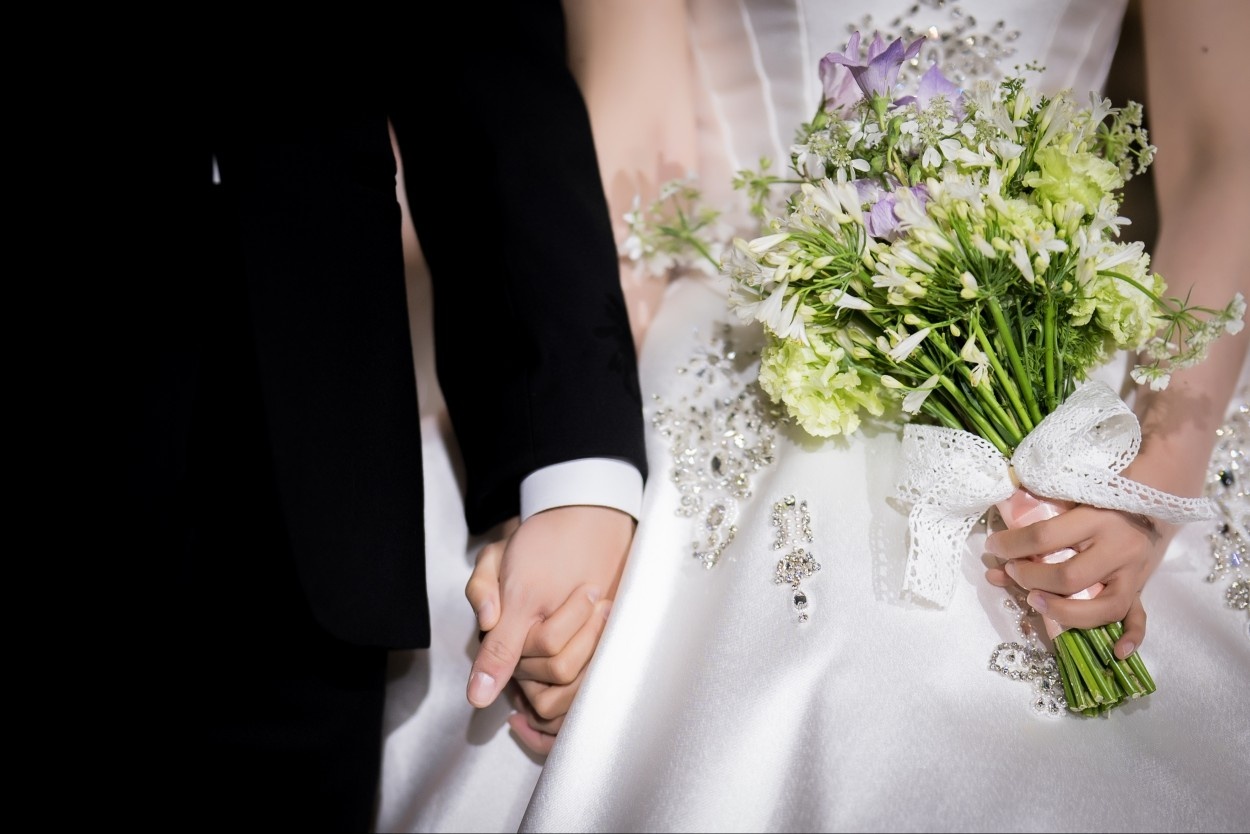 �׷���Ʈ������Ȧ